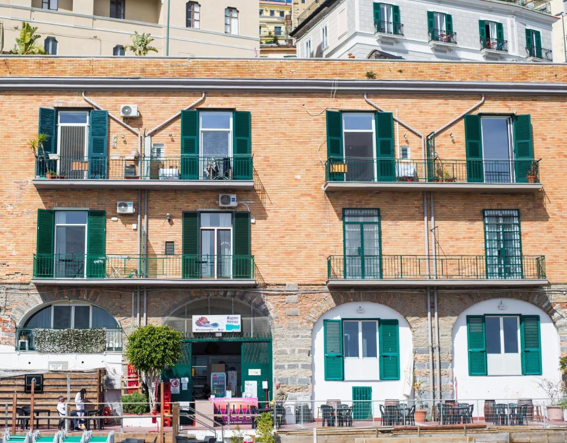 Il Richiamo Del Mare Villa Napoli Bagian luar foto